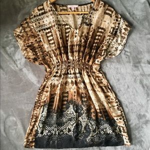 Romeo + Juliet Couture tunic